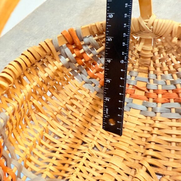 Rustic Wicker Egg Basket Decorative Handle Multicolor Farmhouse Country Style - Picture 9 of 13